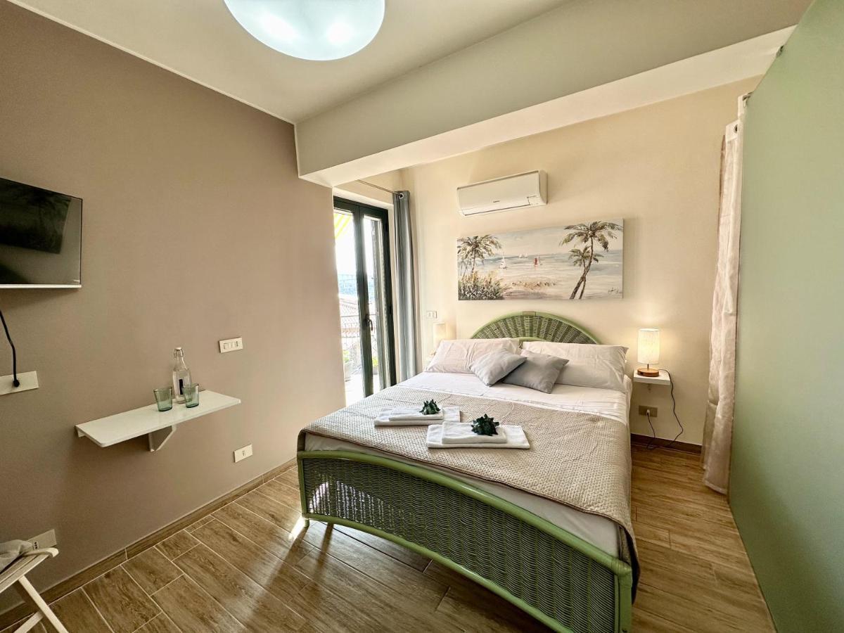Amuka B&B Санто-Стефано-ди-Камастра Экстерьер фото