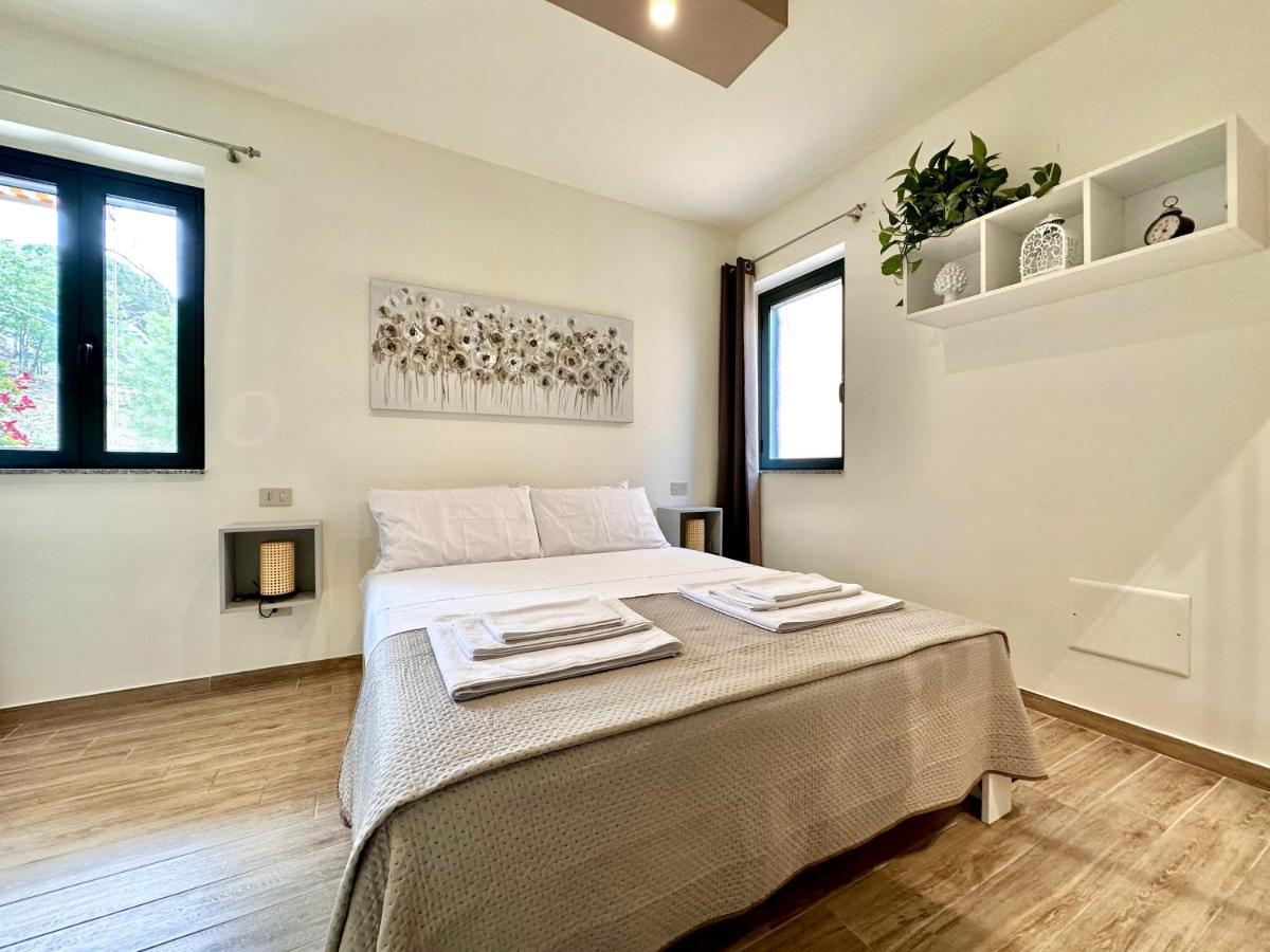 Amuka B&B Санто-Стефано-ди-Камастра Экстерьер фото